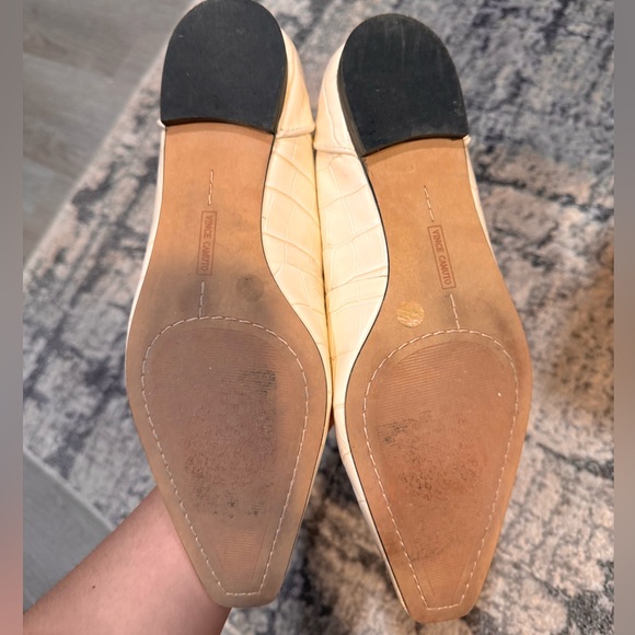 Vince Camuto Flats - Picture 4 of 15